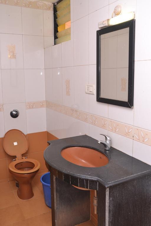 Mayem Lakeview Ξενοδοχείο Goa Δωμάτιο φωτογραφία